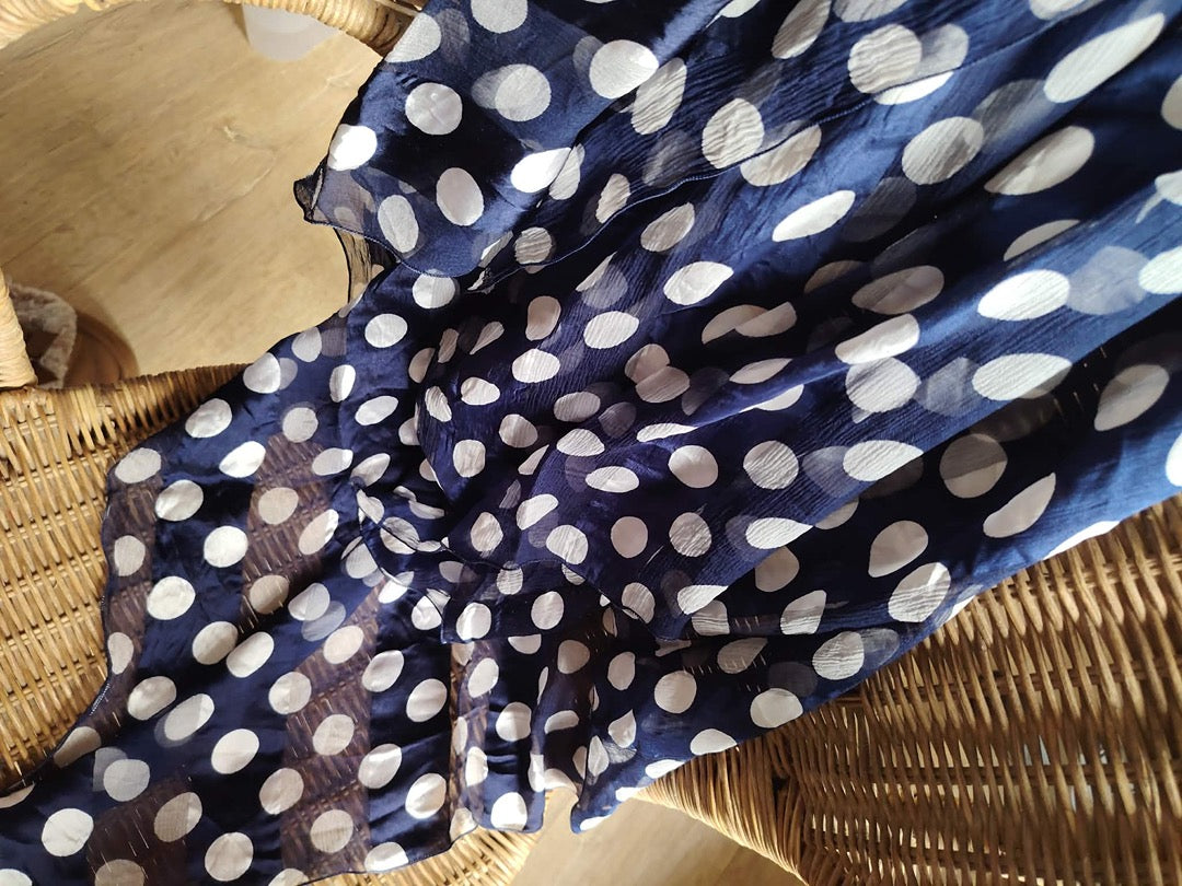 Foulard Pure Soie - Taille unique - Bleu marine - État : Excellent