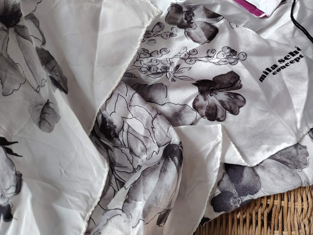 Foulard Mila Schön Concept - Taille unique - Blanc - État : Excellent