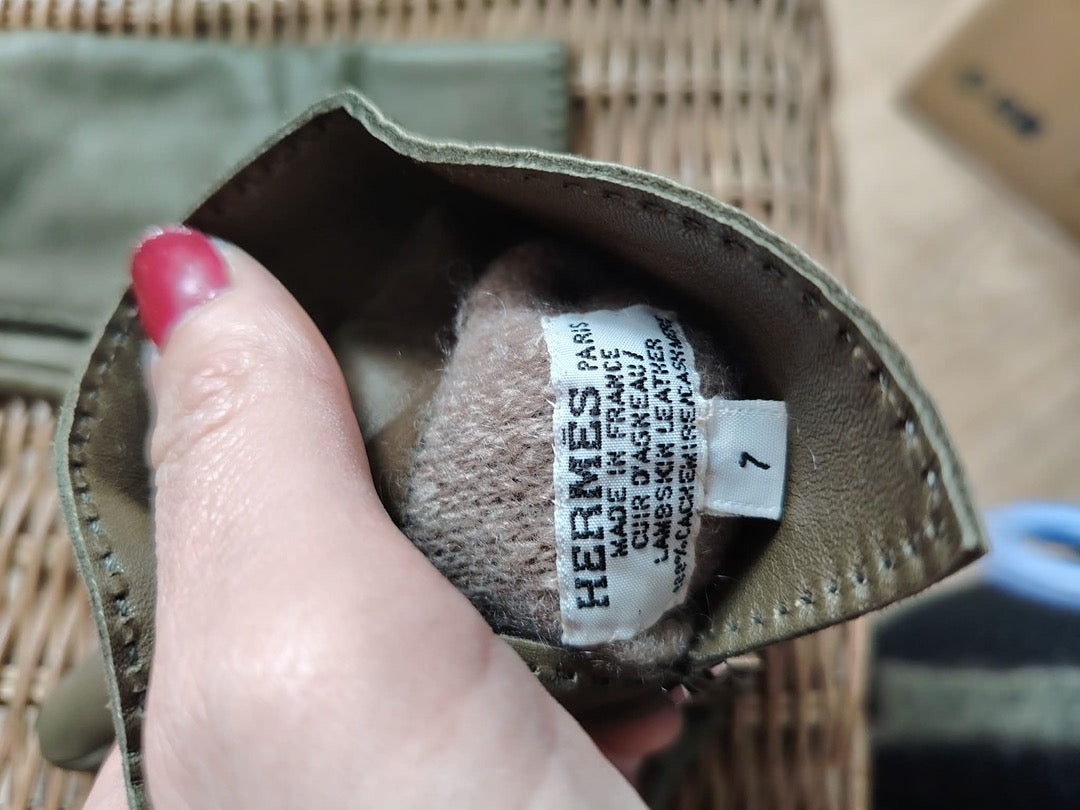 Gants Hermès - 7 - Khaki - État : Excellent