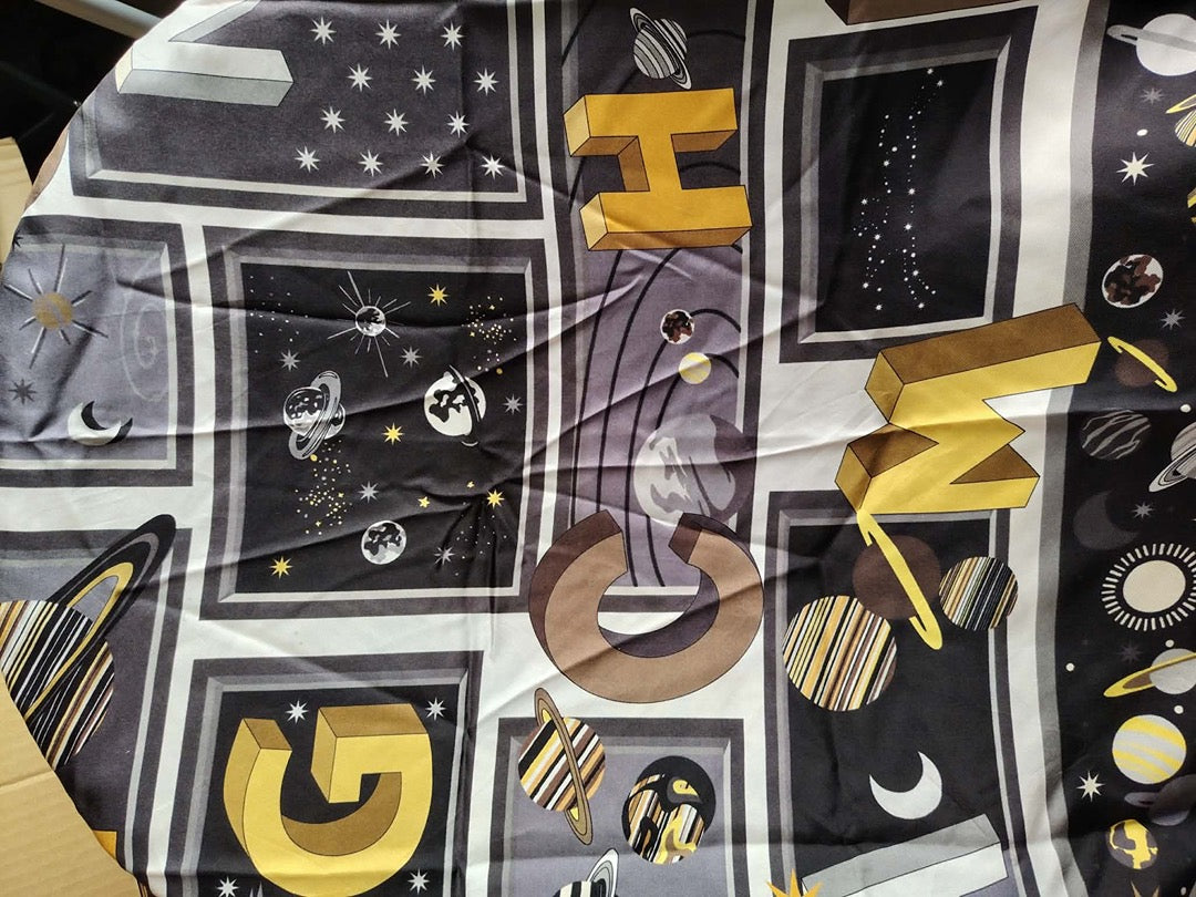 Foulard Longchamp - Taille unique - Noir - État : Excellent