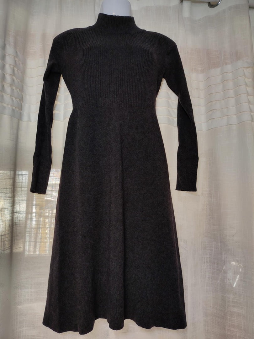 Robe en maille New Yorker - M - Gris foncé - État : Excellent