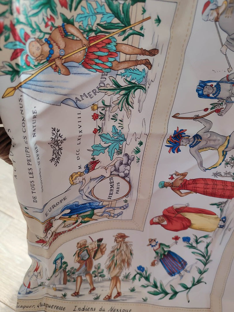 Carré de soie Hermès - 90 x 90 cm - Rouge - État : Excellent