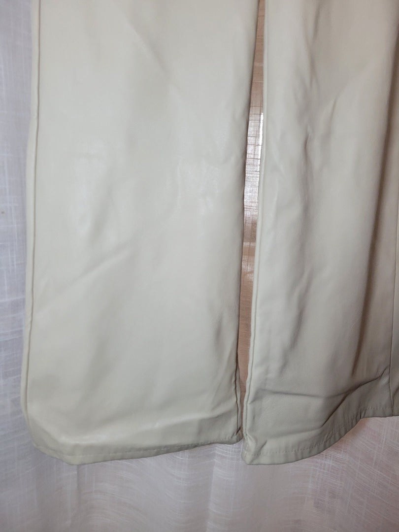 Pantalon en simili cuir - 34 - Crème - État : Excellent