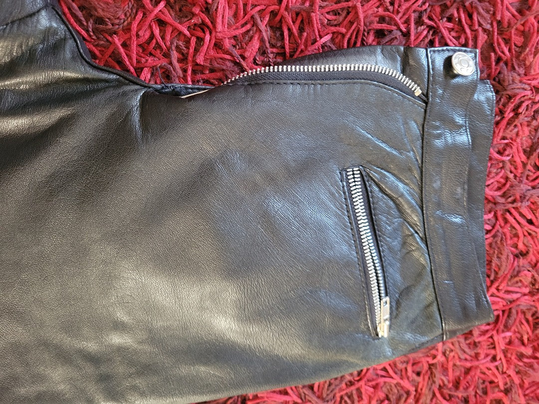 Pantalon en cuir Clothes - 38 - Noir - État : vintage