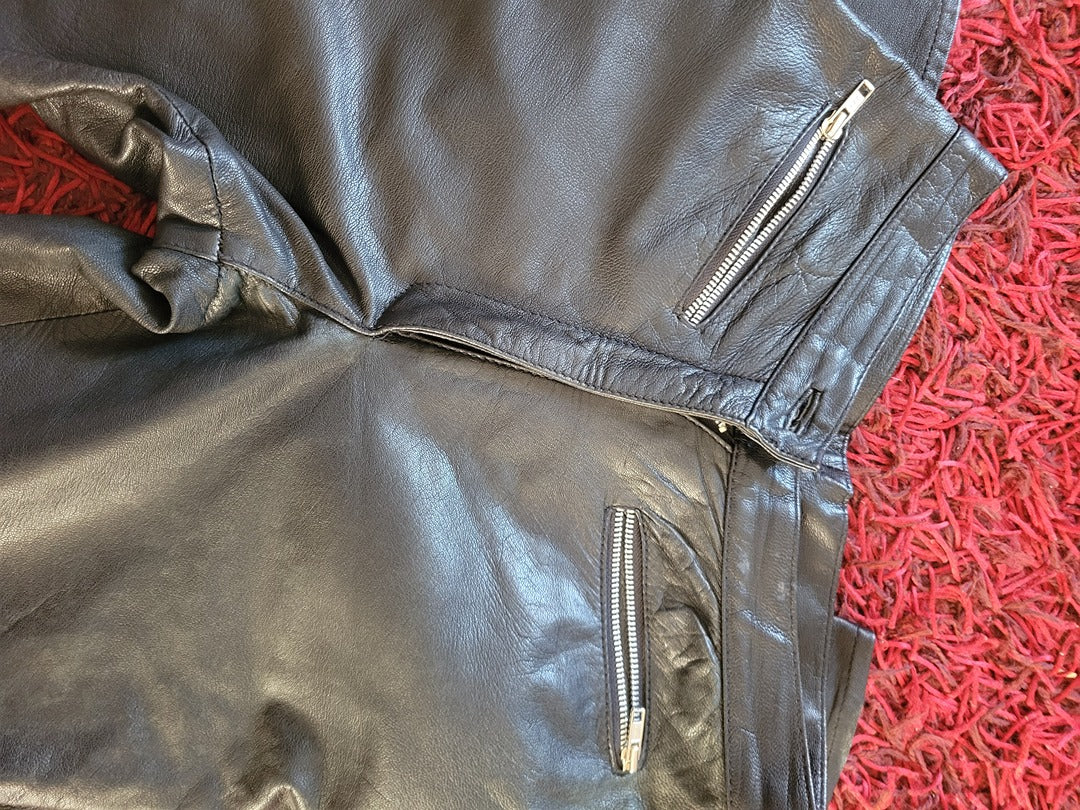 Pantalon en cuir Clothes - 38 - Noir - État : vintage