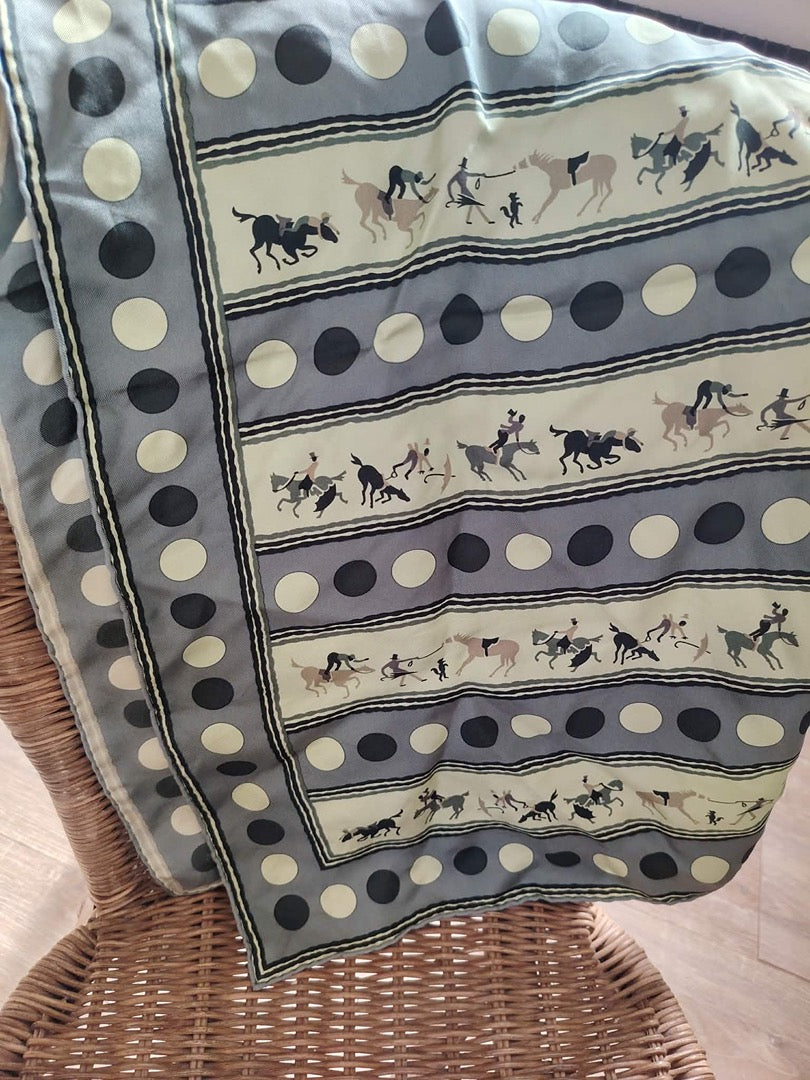 Carré Hermès - 70 x 70 cm - Vert - État : Excellent