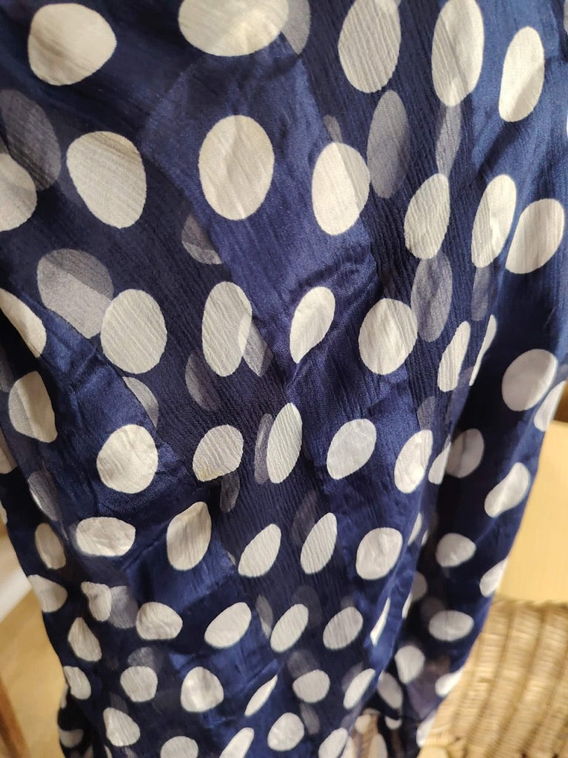 Foulard Pure Soie - Taille unique - Bleu marine - État : Excellent